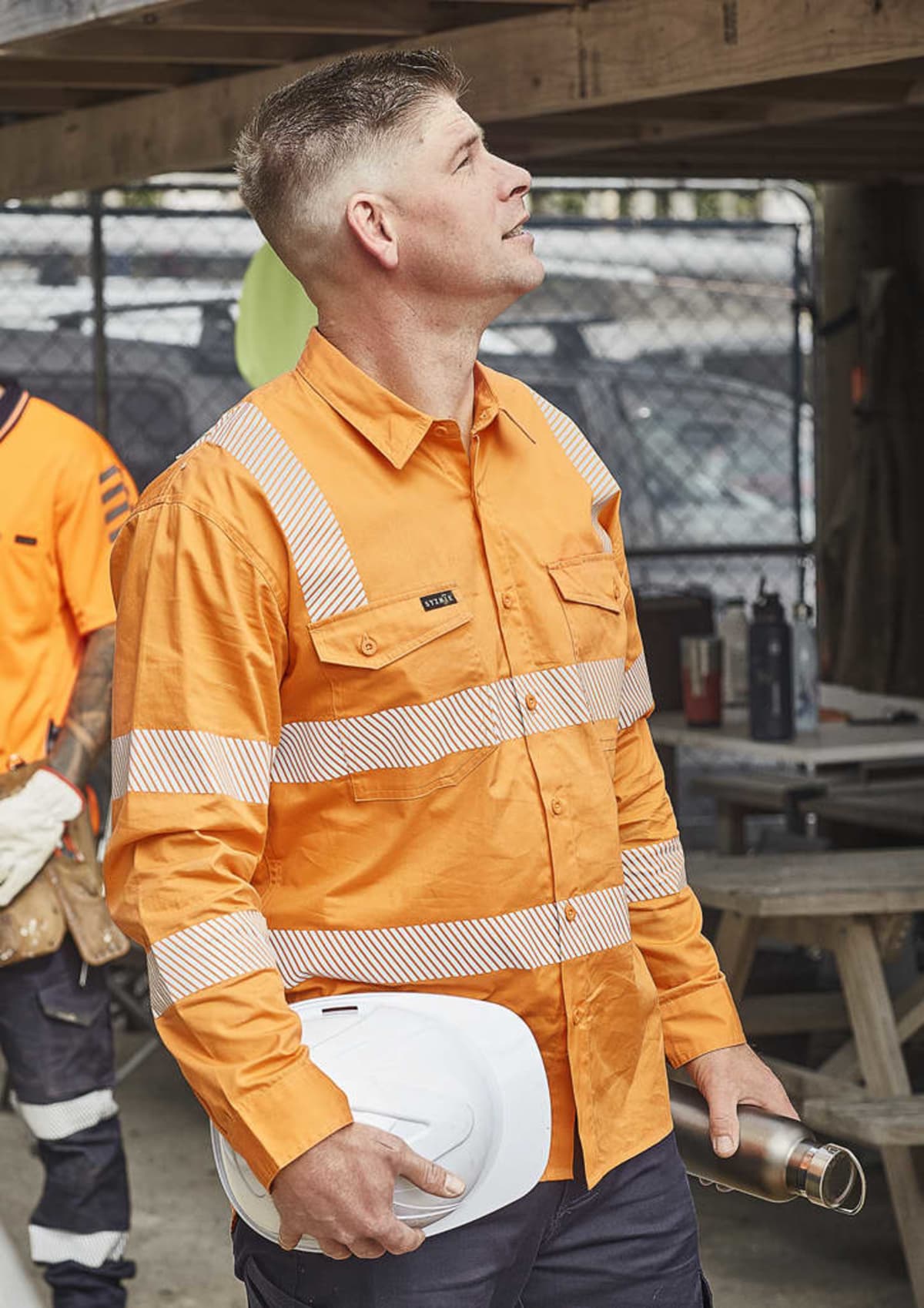 Vic-rail-orange